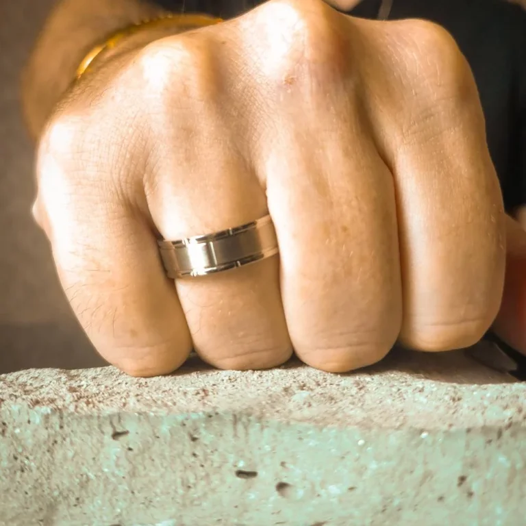 Titanium 7mm Ring with Unique Edge