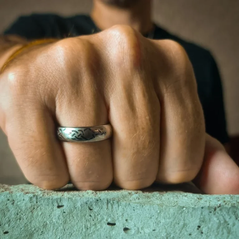 Mens Celtic Tungsten 6mm Ring