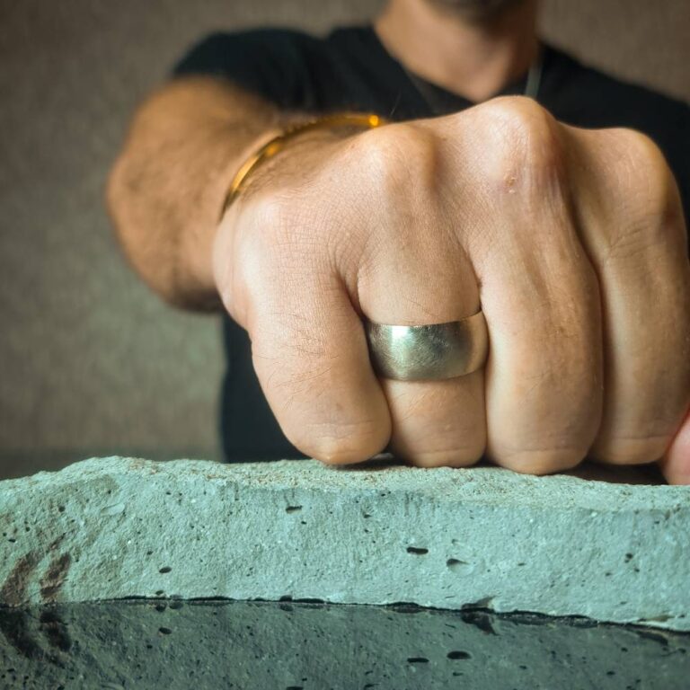 Wide “Comet” 10mm Titanium Mens Ring